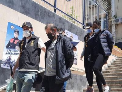 İstanbul’da Polis Kılığında Eve Girip Para ve Pasaport Çaldılar