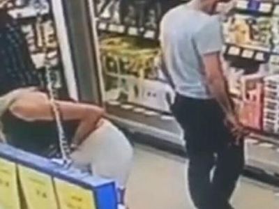 İzmir’de Market Alışverişi Yapan Kadının Etek Altı Görüntüleri Çekildi