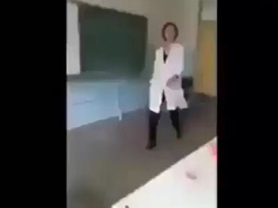 Liseliler Hocasına Şaka Yaptı!