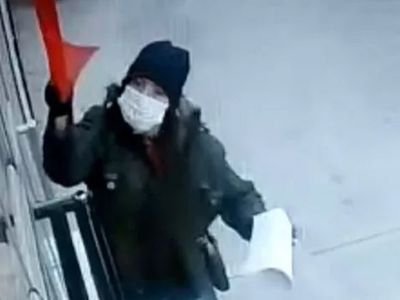 Karabük’te Türk Bayrağına Saldırı: O Anlar Kameralara Yansıdı