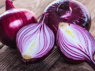 Kırmızı Soğanın Faydaları