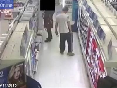 Marketin Güvenlik Kamerasına Takılan Skandal Görüntü!