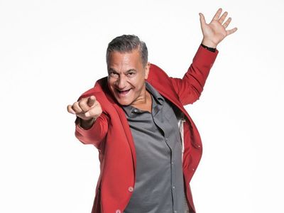 Mehmet Ali Erbil Torununa Kavuştu!