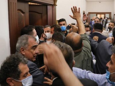 Meral Akşener'in Adana Ziyaretinde CHP'li ve İYİ Partili Milletvekilleri Makam Odasına Alınmadı