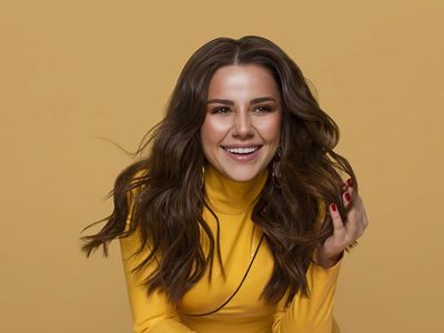 Merve Özbey İlk Kez Bebeğinin Yüzünü Gösterdi!