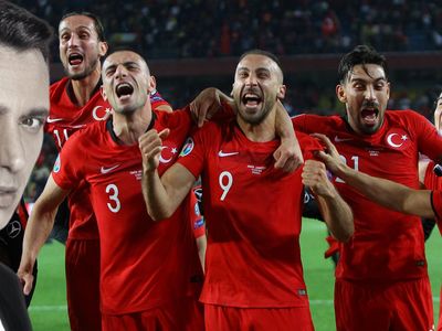 Mustafa Sandal, Derya Uluğ, Eypio'nun Birlikte Yaptıkları A Milli Takım Marşı Yayımlandı!