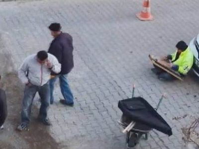Nevşehir'de Bir İşçi Yol Bakım Çalışmaları Yapan Arkadaşlarına Kanun Çaldı