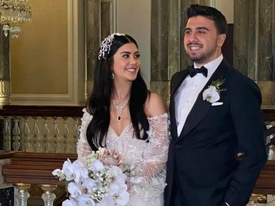 Ozan Tufan Rojin Haspolat’ın Düğün Dansı!