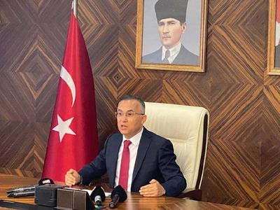 Rize Valisi Kemal Çeber: 3 Milyon Yolcu Taşıyacak
