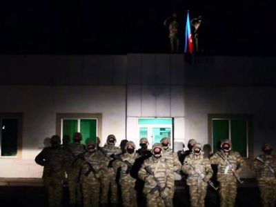 Laçın'a Azerbaycan Bayrağı Dikildi!