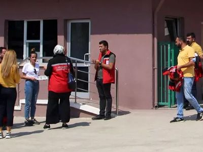 Sel Bölgesine Giderek Kendini Doktor Olarak Tanıtan Gencin Yalan Söylediği Ortaya Çıktı