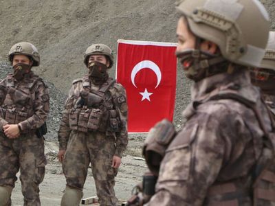 Şırnak'ta Kadın Özel Harekat Ekiplerinin Operasyon Anı