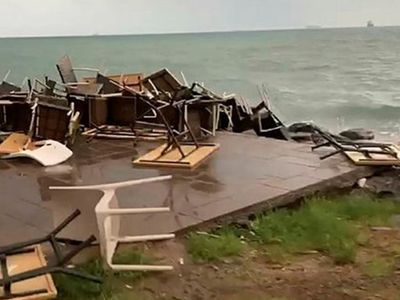 Son Dakika: İskenderun'da Hortum! 'Yıktı Geçti'