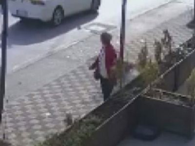 Tuzla’da Yaya Kaldırımda Yürüyen Kadın Kazadan Son Anda Kurtuldu