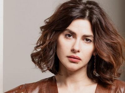 Üç Kuruş'un güzel oyuncusu Nesrin Cavadzade dizi hakkında düşüncelerini paylaştı: Son 6-7 günümüz kaldı