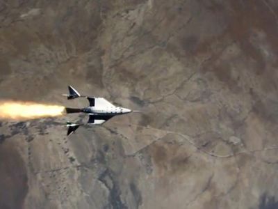 Uzay Turizm Aracı Virgin Galactic Uçuş Testini Başarıyla Sonuçlandı