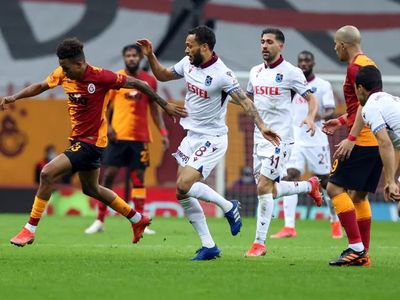 Villarreal Kupayı Kazandı, Sarı Kırmızılı Takım Yıkıldı!