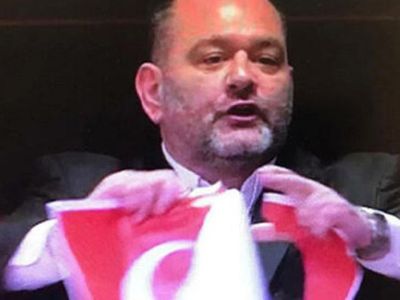 Yunan Milletvekili Yannis Lagos'un Dokunulmazlığını Kaldırdı
