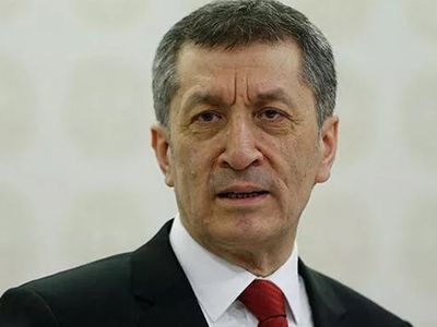 Ziya Selçuk'tan İstifa Sonrası İlk Paylaşım!