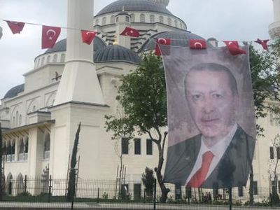Zonguldak'ta Cumhurbaşkanı Erdoğan’ın Müjdesi Afişlerle Bekleniyor