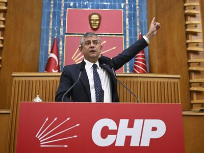 Özgür Özel İstifa Etti, Yeni Partinin Logosunu İlk Kez Paylaştı