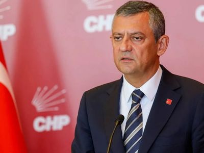 Özgür Özel’den CHP’ye veda: “Yeni partimizi kuruyoruz”