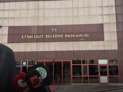 Etimesgut Belediye Başkanı Erdal Beşikçioğlu tutuklandı