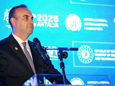 Ay’a Türk imzası: Milli uzay aracı 2027’de yola çıkıyor