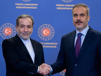 Hakan Fidan, İranlı mevkidaşı Erakçi ile telefonda görüştü