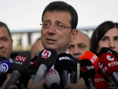  Aziz İhsan Aktaş: "İmamoğlu, belediye başkanlığı makamını sisteme para toplamak için kullanmıştır"