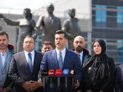 AK Parti Üsküdar'da seçimlerin iptali için yargıya başvurdu