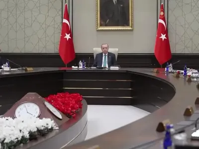 Kabinenin gündemi ekonomi ve bölgesel gelişmeler