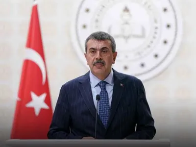 Milli Eğitim Bakanı Tekin'den okul kayıtları, müfredat ve kılık-kıyafet açıklaması