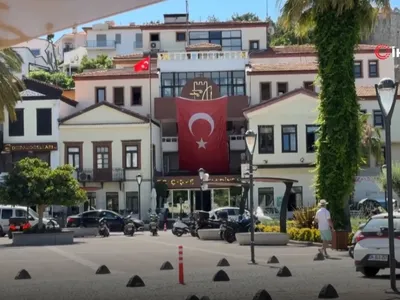 Çeşme Belediyesi’nde usulsüzlük operasyonu: Belediye başkan yardımcısı ve müdürler gözaltında