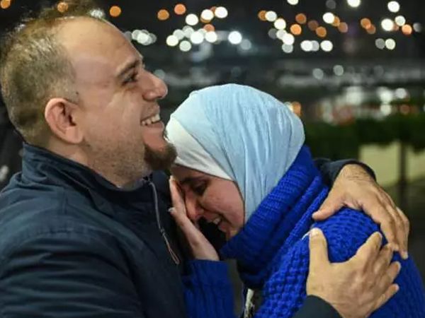 142 Türk vatandaşı Gazze'den döndü: İşte o gözyaşlarına boğan kareler...