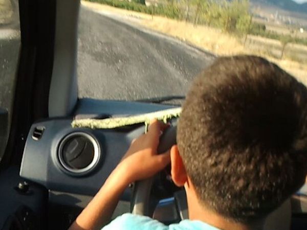 4 yaşındaki çocuğun başına gelenler dünya gündemine oturdu! Çocuğun o halleri yürekleri burktu
