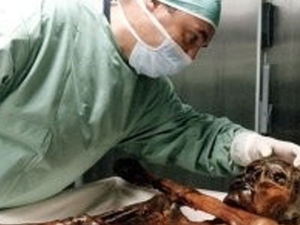 5 bin 250 yıllık mumyanın midesinden çıkan şey tüm dünyayı şoke etti!
