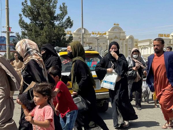 Afganistan'da Saç Ekim Kliniğinde Çalışan 5 Türk Mahsur Kaldı