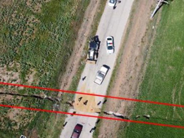 Afyon'da Tarım Arazilerinde Meydana Gelen 1 Kilometre Uzunluğundaki Yarıklar Herkesi Korkuttu