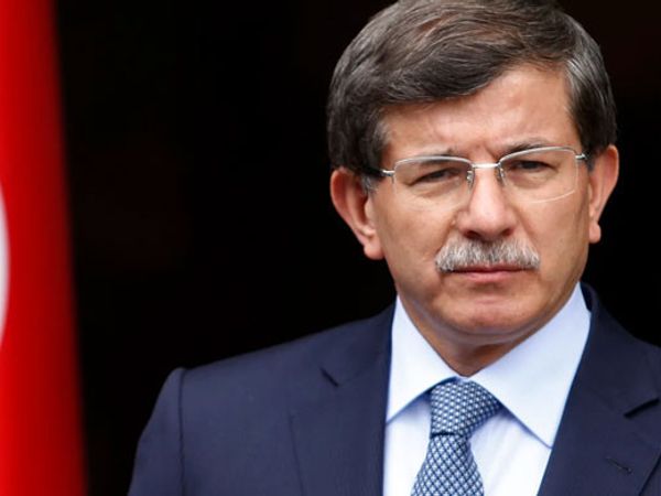 Ahmet Davutoğlu'na Hapis Şoku