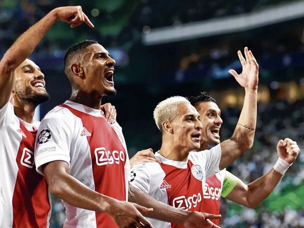 Ajax, Beşiktaş Maçından Önce Dikkat Çeken Uyrarılarda Bulundu!