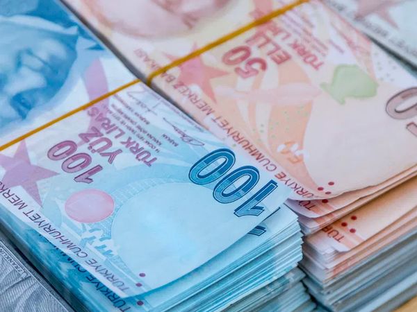 Altı Ay Geri Ödemesiz Kredi Geliyor