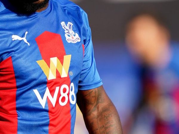 Antalyaspor Jeffrey Schlupp’ı transfer etmek istiyor! Jeffrey Schlupp Süper Lig'e mi transfer oluyor?