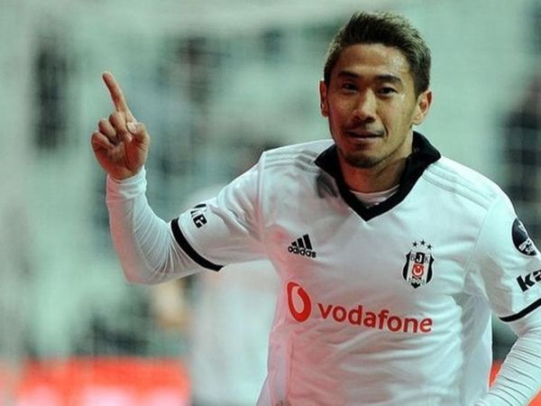 Antalyaspor Transferde Shinji Kagawa ile Görüşüyor!