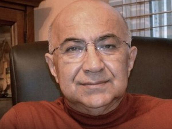 Arif Verimli de Melis Sezen'e destek çıktı dedikleri ile adamlığın kitabını yazdı helal olsun dedi herkes