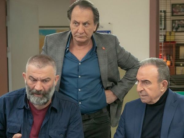 Arka Sokaklar'da acı veda! Efsane oyuncu 16 yıldır rol aldığı diziyi bıraktı