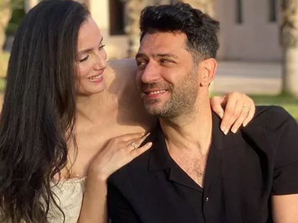 Aziz dizisinin yıldızı Murat Yıldırım eşinin doğumu için Amerika’ya gitmişti! Ünlü oyuncudan kötü haber geldi