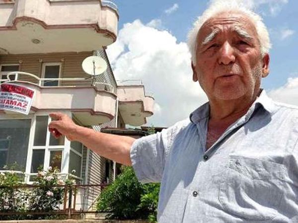 Baba oğul arasındaki tartışmanın böylesi! Satılık villaya öyle bir ilan verdi ki görenler taşınmaktan vazgeçiyor