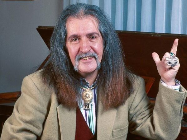 Barış Manço'nun gerçekleştiremeden aramızdan göçtüğü üç hayali! Bir tanesine çok duygulanacaksınız...