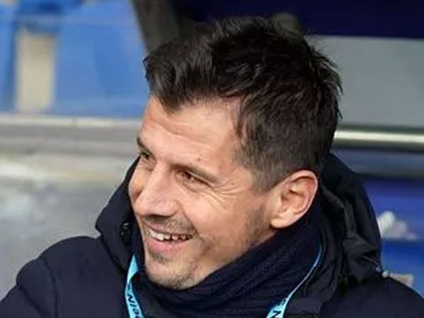 Başakşehir Fenerbahçe'de düşünülmeyen Ozan Tufan'ı transfer etmek istiyor!